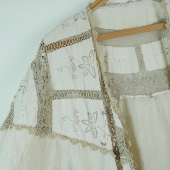 Embroidered Lace Kimono Topper Shabby Chic Artsy Romantic Linen ? Boho Coastal - Picture 4 of 15